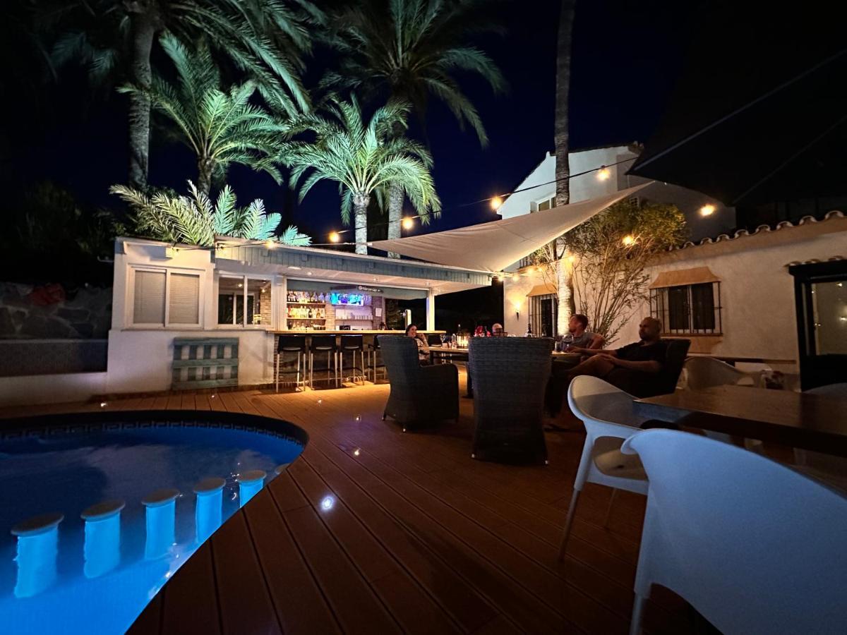 Banus Lodge Marbella Eksteriør bilde